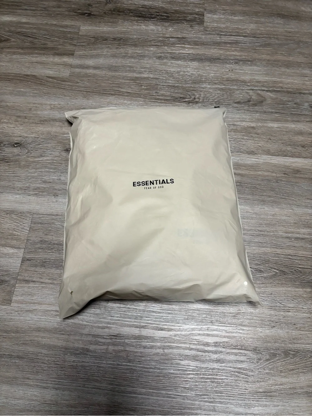 Fw21 fear of god essentials Light Oatmeal Hoodie - Picture 6 of 6